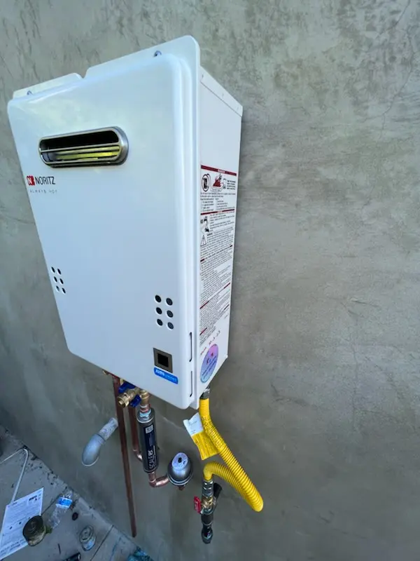 Tankless water heater installation for Mays Chapel homes